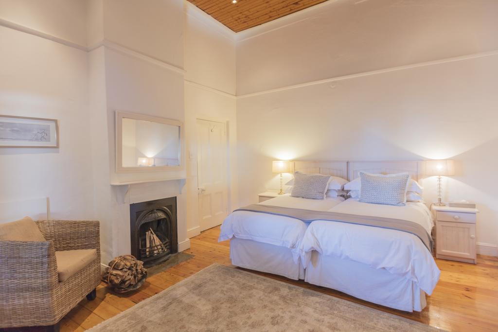 Lemoenfontein Guest House Бофорт Уест Екстериор снимка
