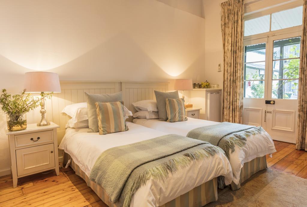 Lemoenfontein Guest House Бофорт Уест Екстериор снимка