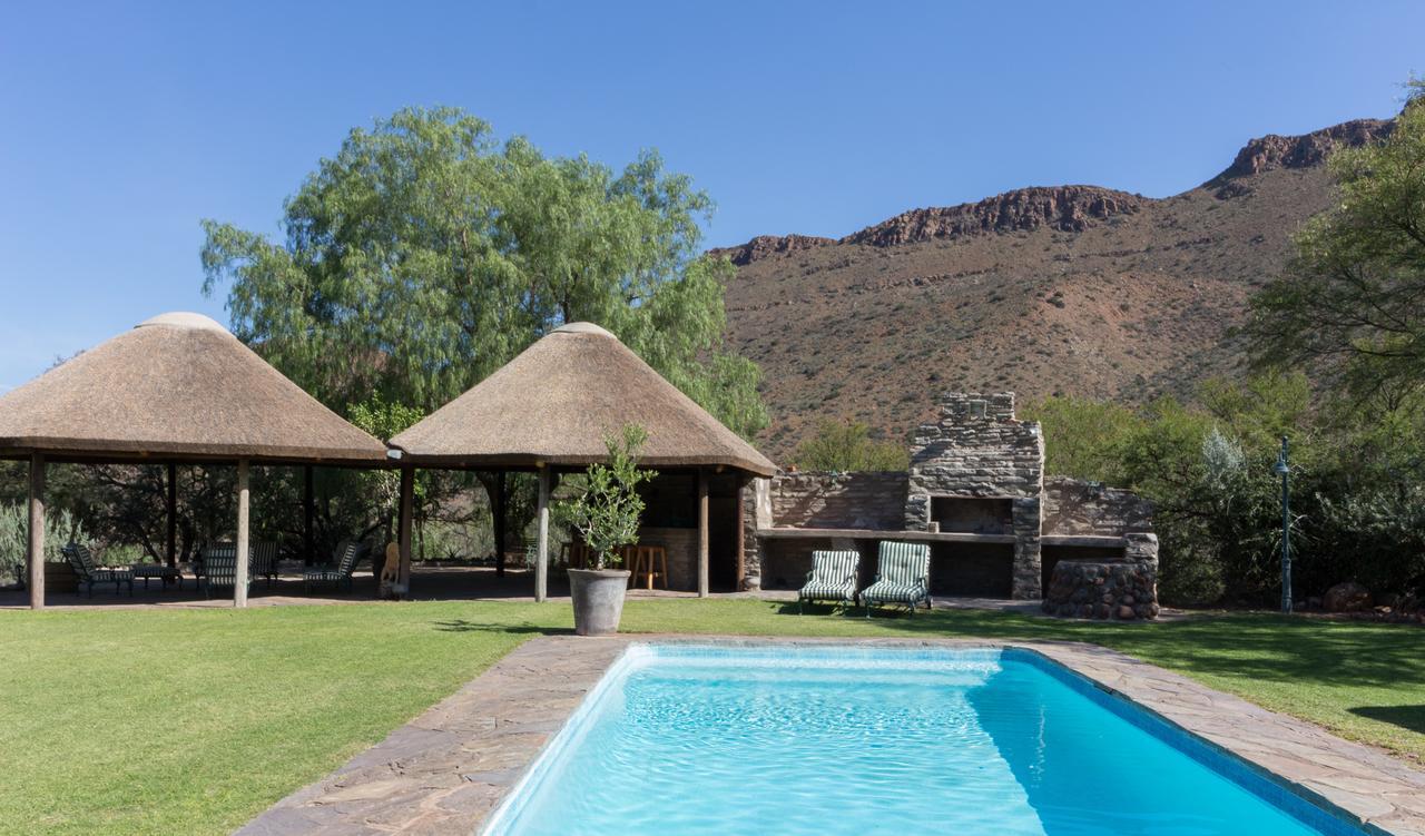 Lemoenfontein Guest House Бофорт Уест Екстериор снимка